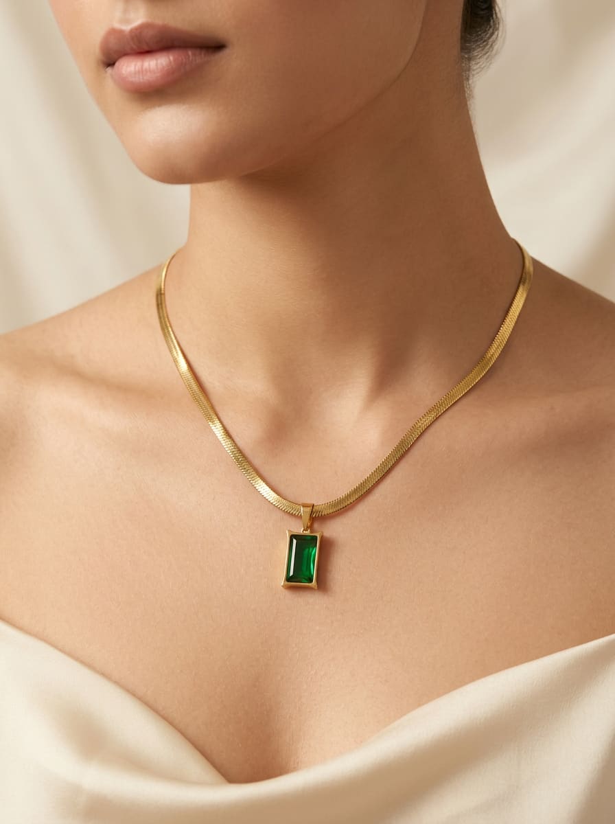 Emerald Bar Drop Snake Chain Necklace — Necklaces | Alpi Jewel